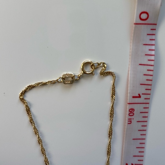 Newly custom made 14k gold and peridot necklace - Picture 5 of 5